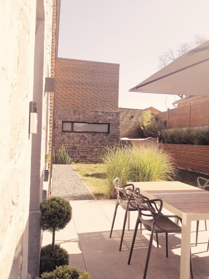 Où gît le Bocq Spa privatif Ciney Exterior foto